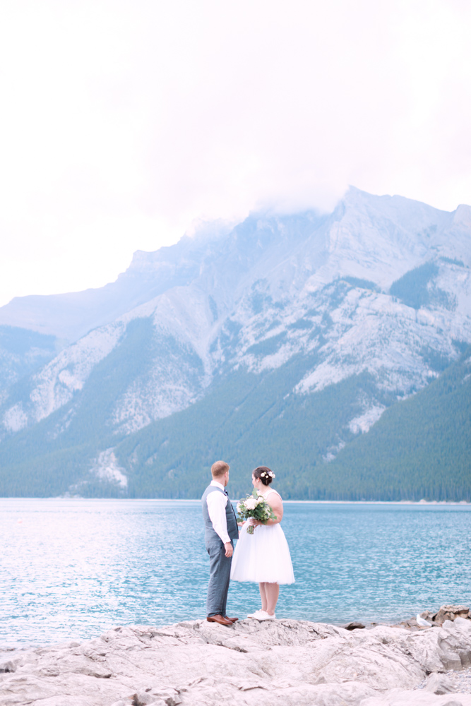 Romantic Banff Elopement, bride groom photography, mountain, calgary wedding photographers nicole sarah