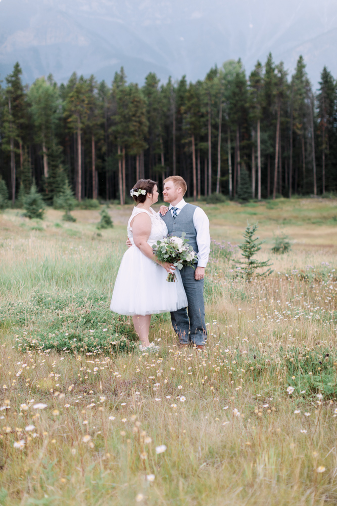 Romantic Banff Elopement, bride groom photography, forest, calgary wedding photographers nicole sarah