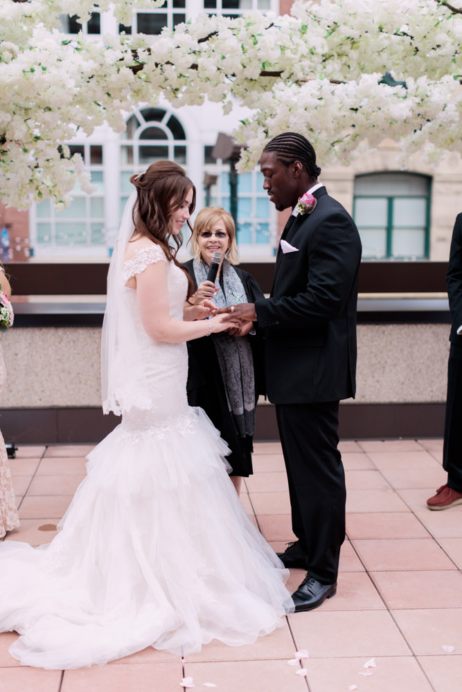 rooftop wedding, cherry blossoms, urban wedding photos, calgary wedding photographers, downtown wedding 
