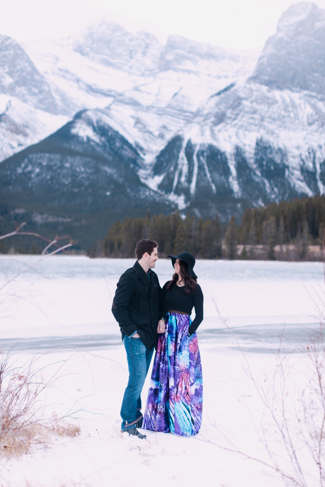 Romantic Canmore Engagement, mountain engagement photography, christmas engagement, christmas wedding photos, couple poses, romantic proposal