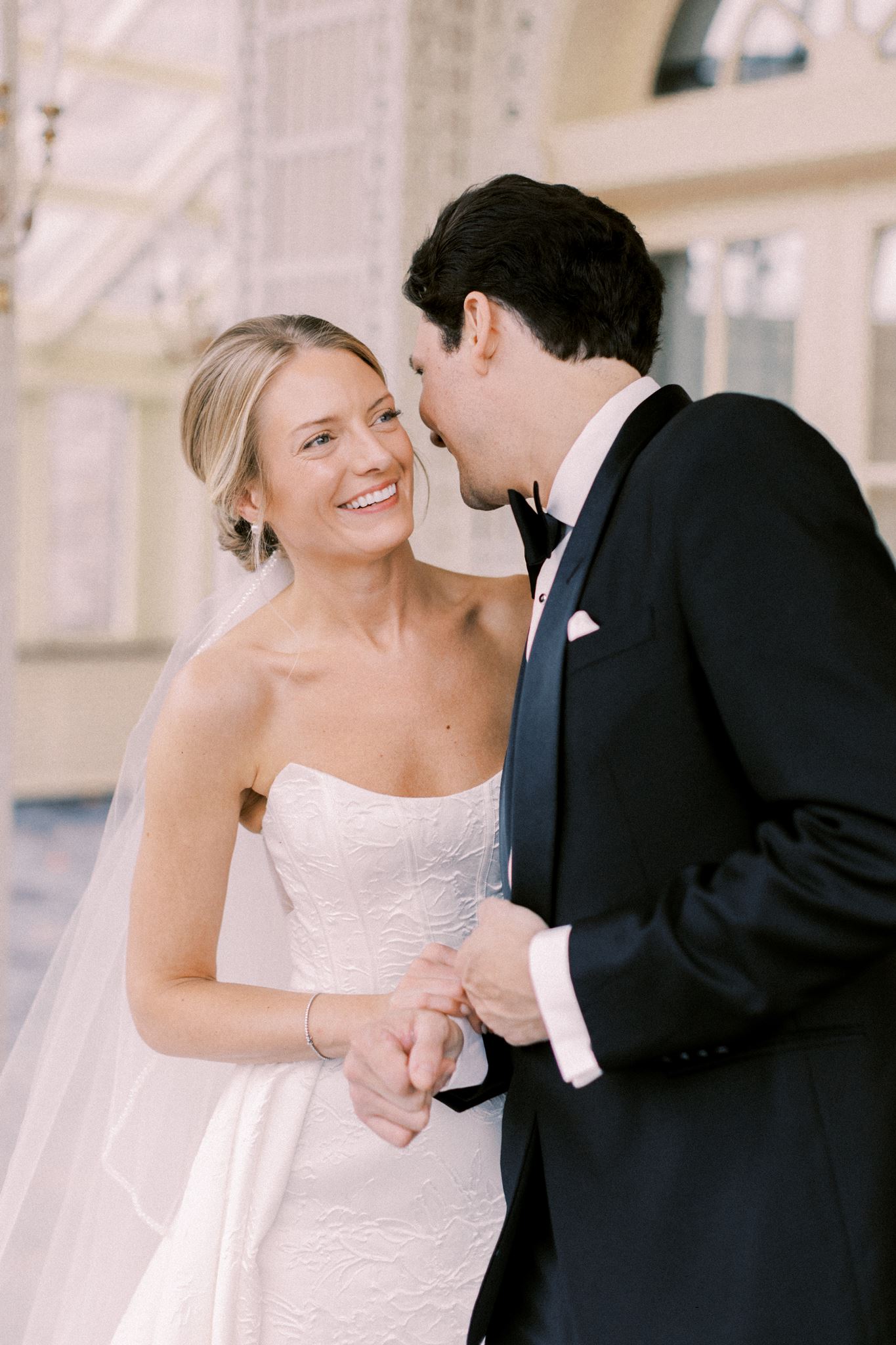 Calgary Wedding Photography Timeline: How Much Time Do You Really Need?