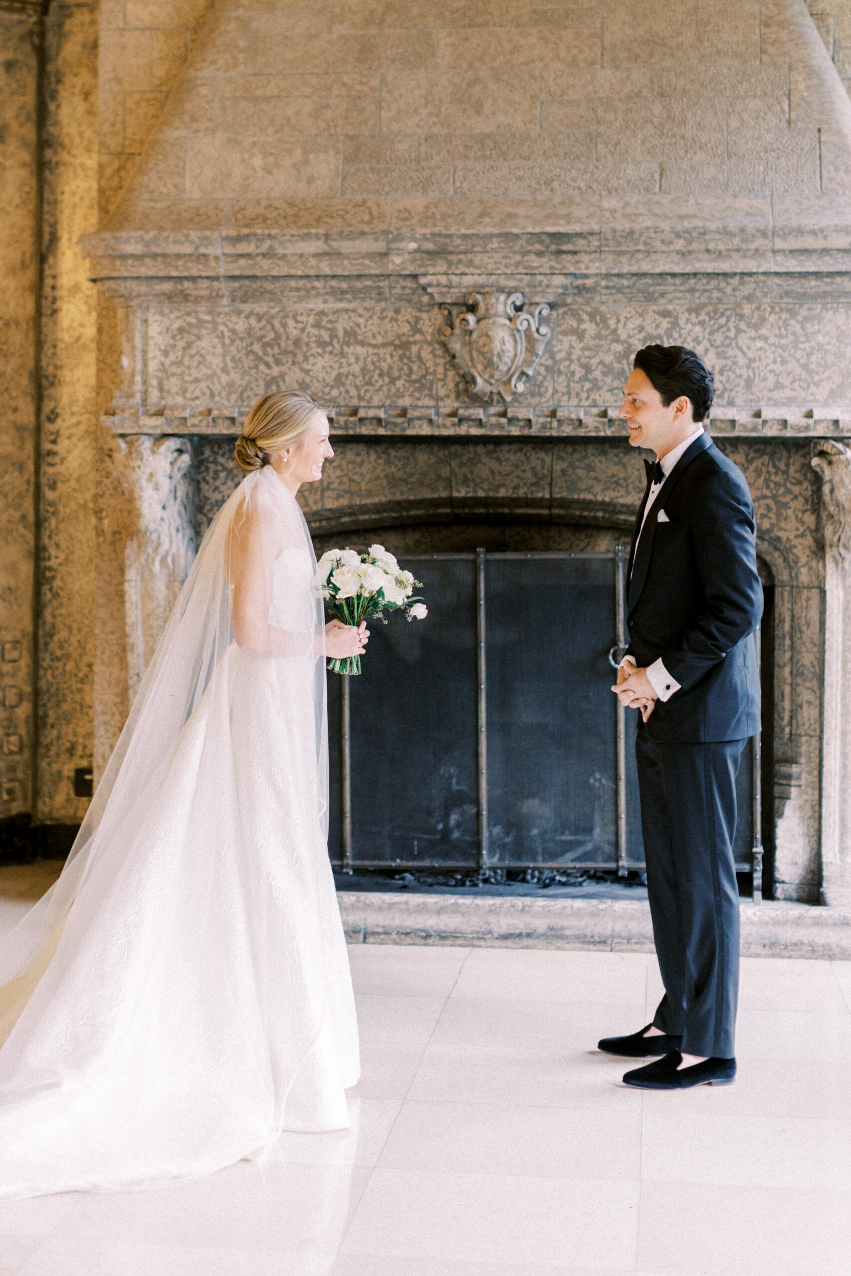 first look wedding, fairmont banff springs wedding, luxury wedding, destination wedding photographer nicole sarah, ralph lauren polo bar wedding, winter wedding, mountain wedding, rocky mountain weddings