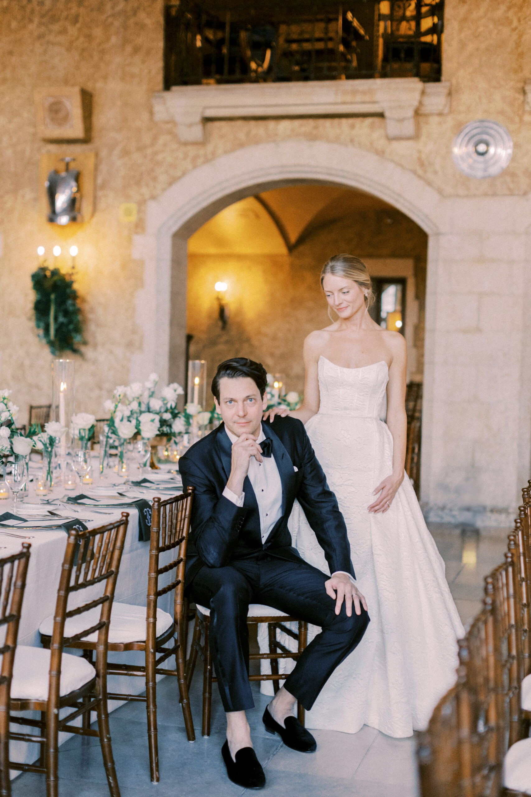 fairmont banff springs wedding, luxury wedding, destination wedding photographer nicole sarah, ralph lauren polo bar wedding, winter wedding, mountain wedding, rocky mountain weddings