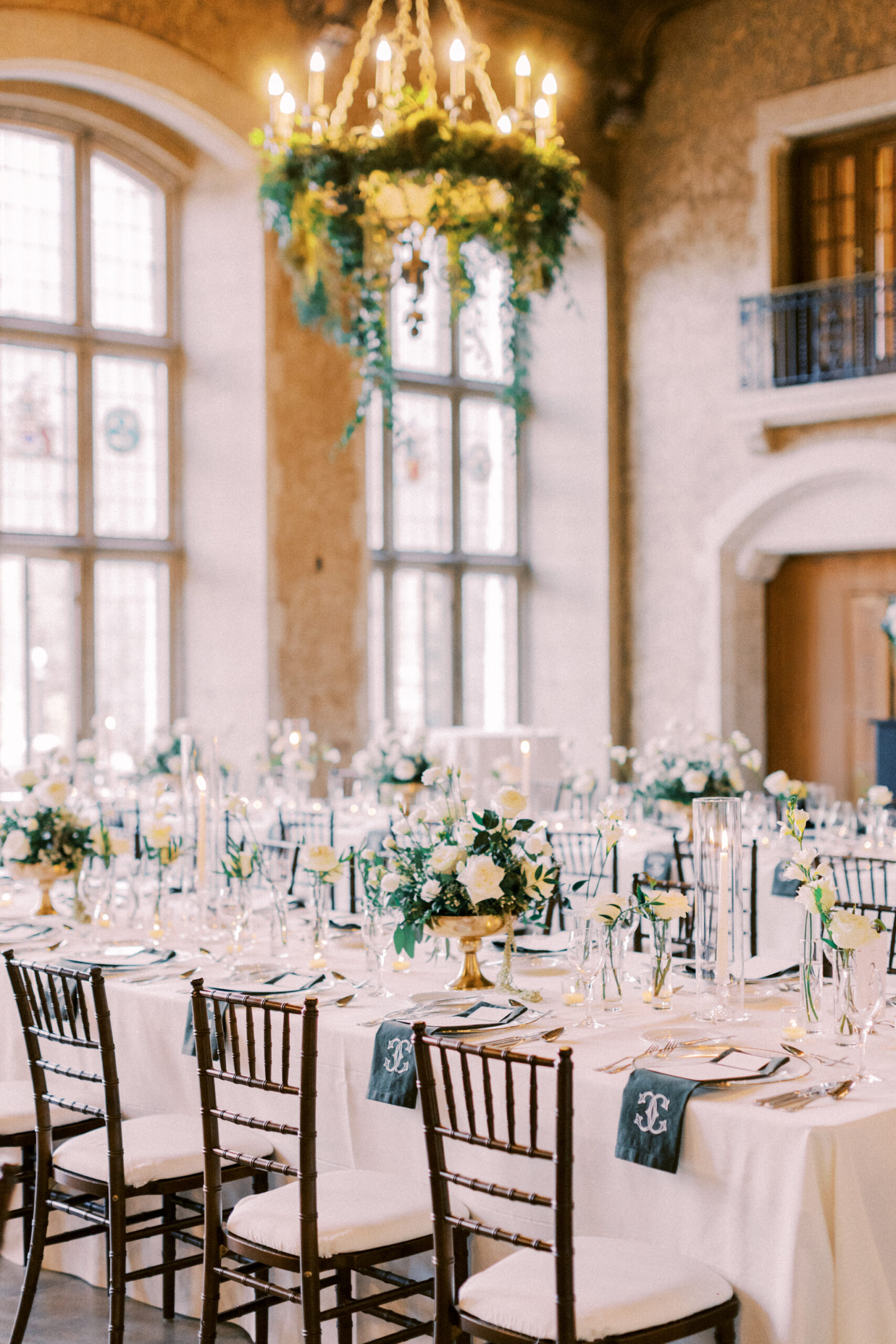 fairmont banff springs wedding, luxury wedding, destination wedding photographer nicole sarah, ralph lauren polo bar wedding, winter wedding, mountain wedding, rocky mountain weddings