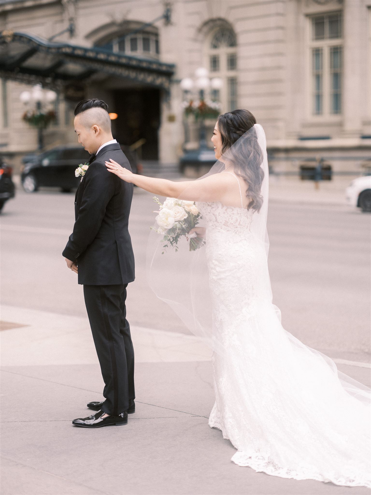 Summer wedding at Fairmont Palliser Calgary, bride getting ready, detail photos, cream flat lay, flat lay photos, palliser wedding, summer wedding photos, nicole sarah, luxury wedding photographer, destination wedding photographer, alberta wedding photography