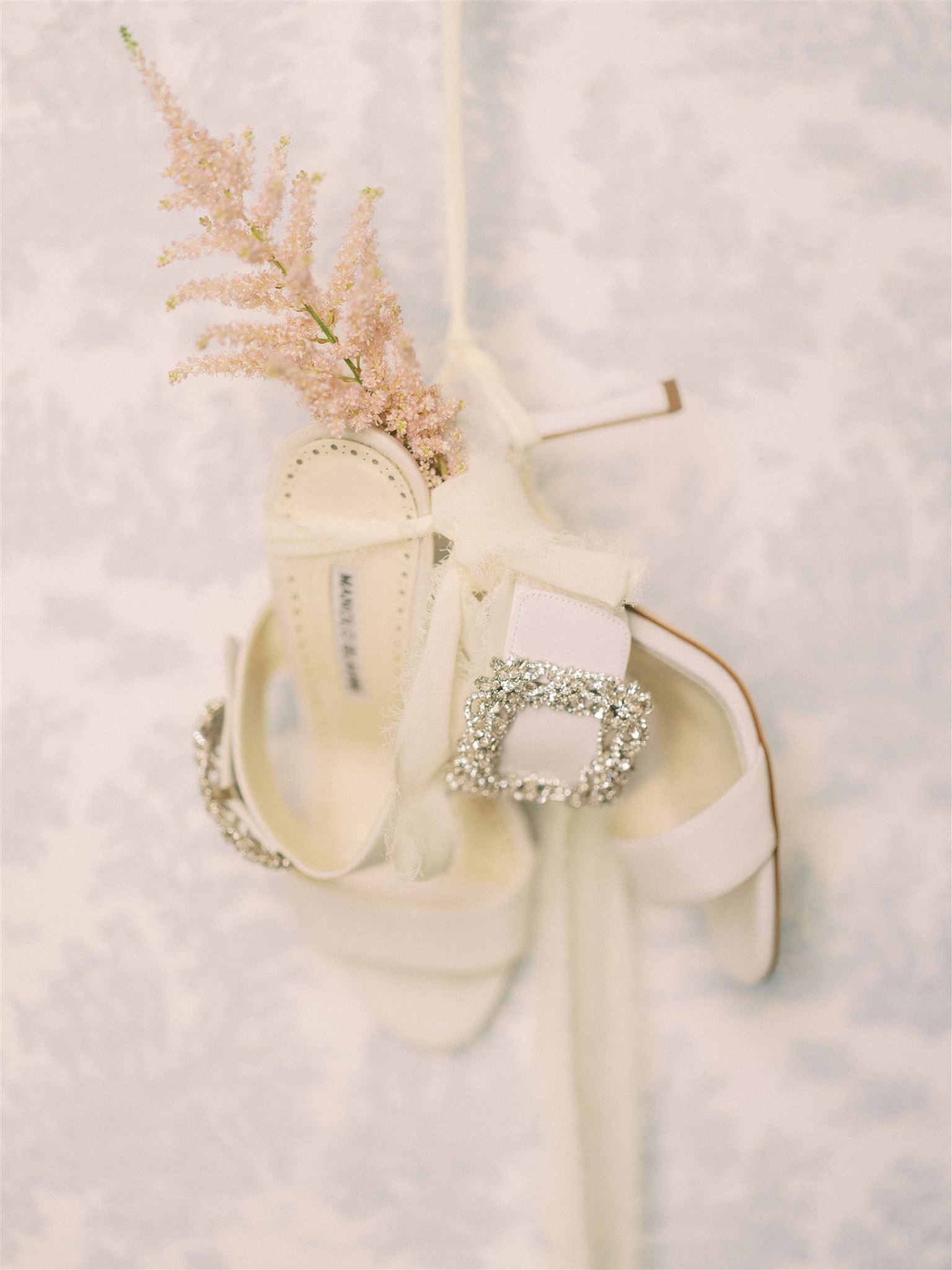 Summer wedding at Fairmont Palliser Calgary, bride getting ready, detail photos, cream flat lay, flat lay photos, palliser wedding, summer wedding photos, nicole sarah, luxury wedding photographer, destination wedding photographer, alberta wedding photography