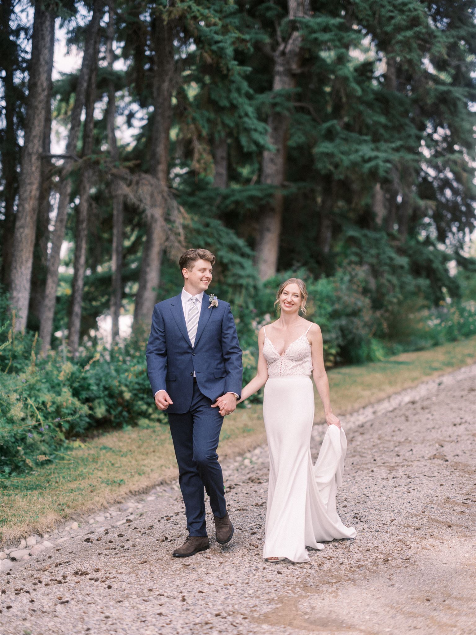 Reader Rock Garden Calgary Elopement, sunset wedding film, lush greenery wedding, elopement photography, calgary elopement photographer, nicole sarah, romantic elopement photos, elopement guide alberta, 